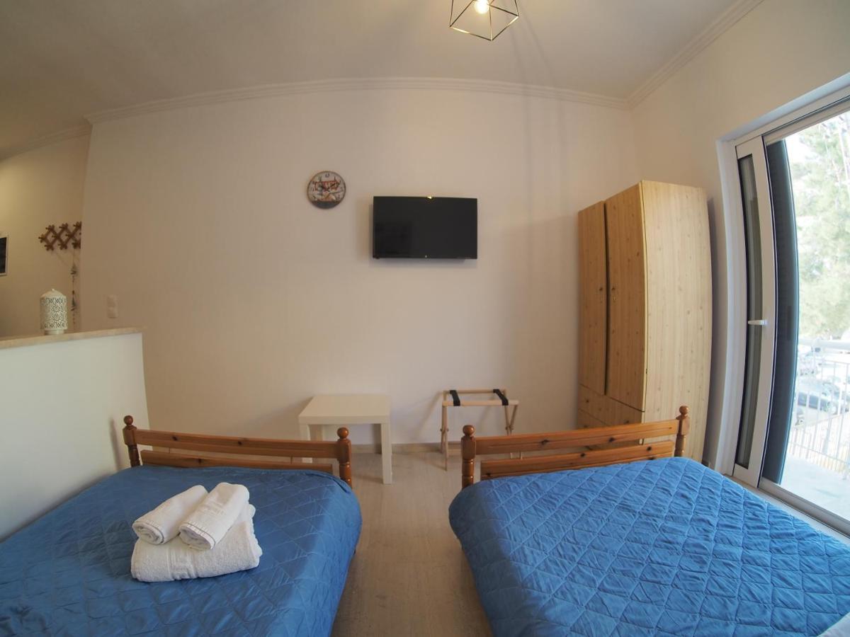 Bettys Rooms Parálion Ástros 外观 照片