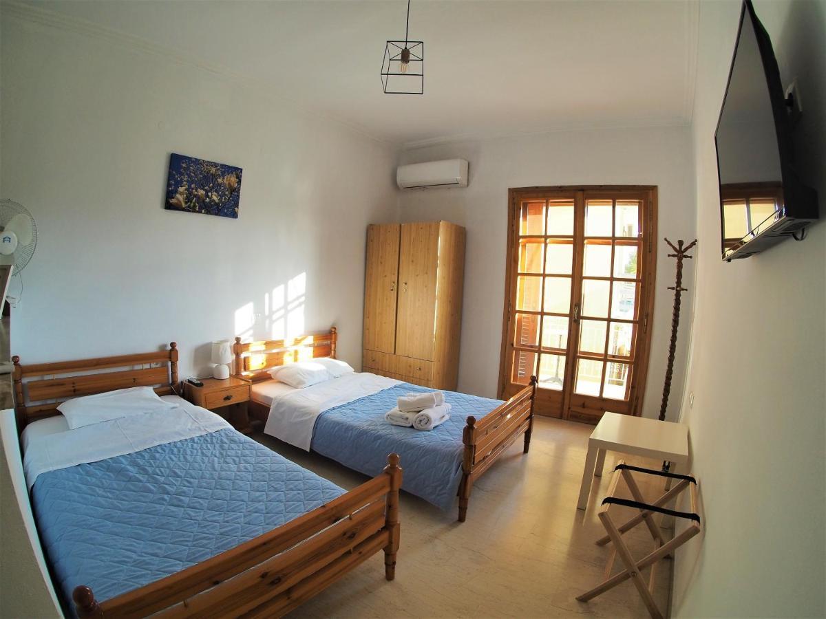 Bettys Rooms Parálion Ástros 外观 照片