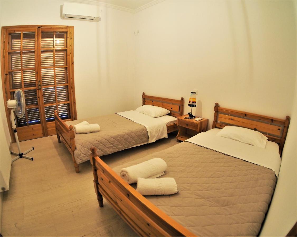 Bettys Rooms Parálion Ástros 外观 照片