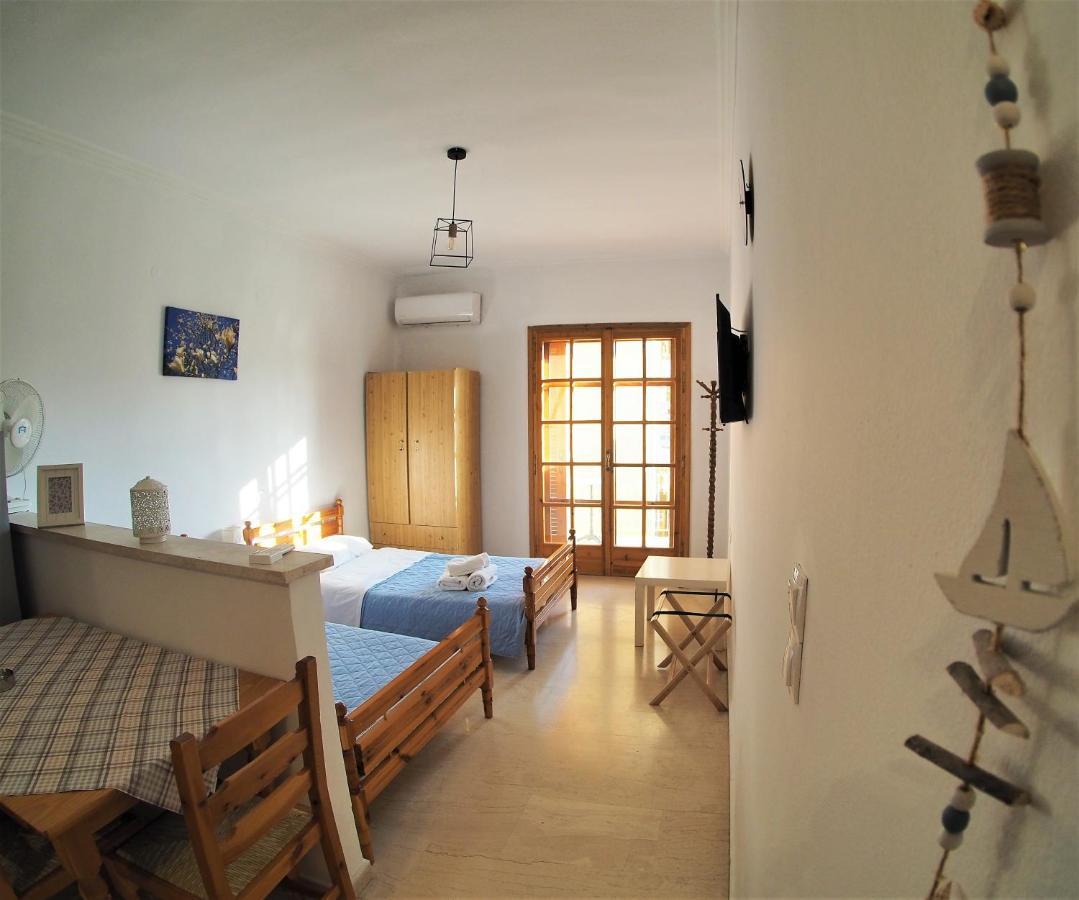 Bettys Rooms Parálion Ástros 外观 照片